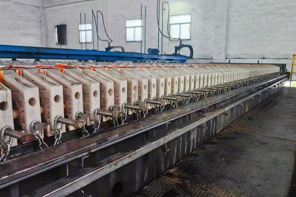 1 新型隔膜超高壓壓濾機(jī).jpg