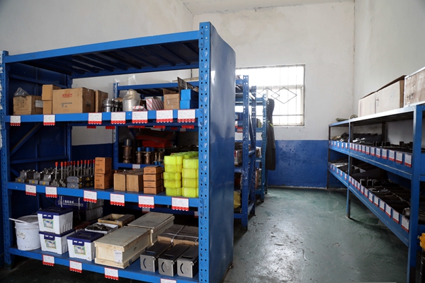 1 物資庫房_副本.jpg