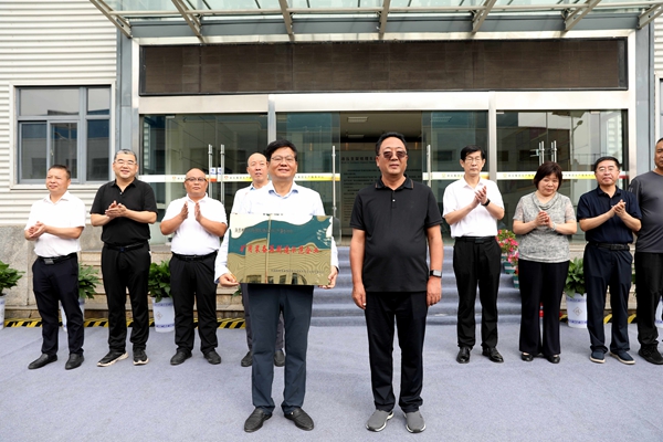 配圖 (3)_副本.jpg