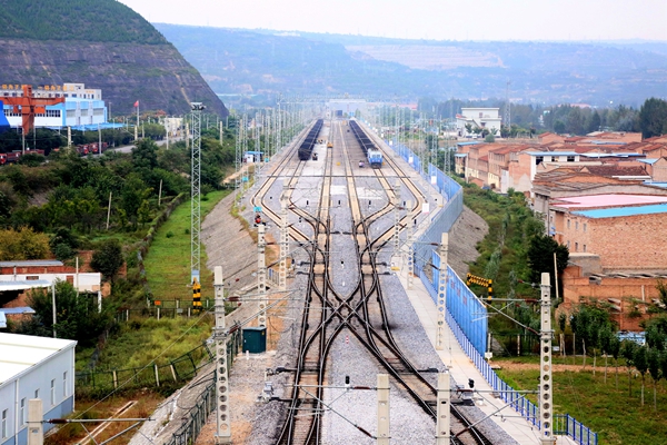 8—— 獲評全國唯一安全生產標準化“雙一級”鐵路專用線企業(yè)_副本.jpg