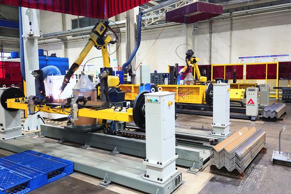 1740994616853741.jpg 機(jī)器人_副本.jpg