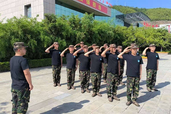 1.新工軍訓_副本.jpg