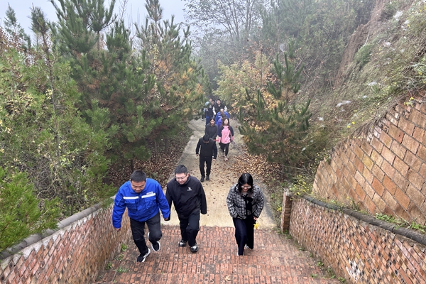 登頂過(guò)程 (2)_副本.jpg