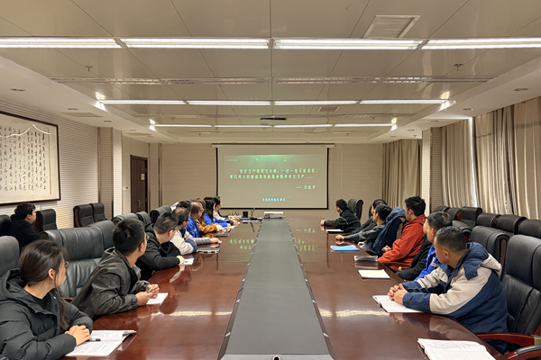 1765959361253160.png 1.電力小課堂 精準(zhǔn)培訓(xùn)提質(zhì)效_副本.png