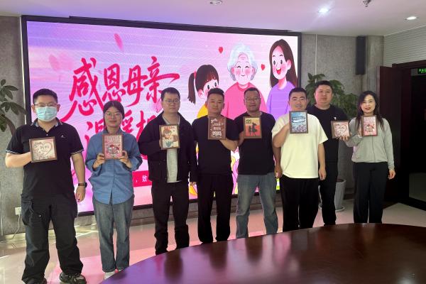 1778403720146129.jpg 精美珍珠畫作品展示(1).jpg