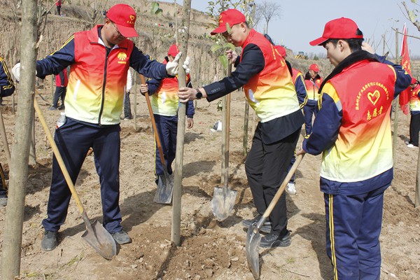 生態(tài)綠  義務(wù)植樹_副本.jpg